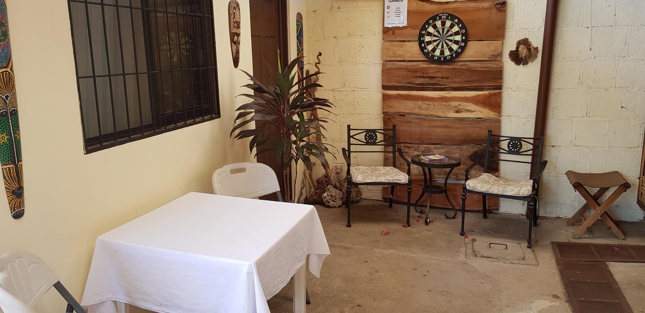 Hostel Dodero Liberia Exterior photo